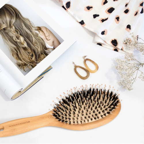 Scan Give Søgemaskine markedsføring Vi forhandler OLIVIA GARDEN - Bambus hårbørste med ion og vildsvinehår